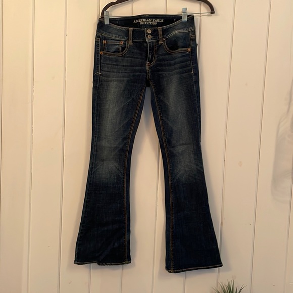 American eagle flare jeans. - Picture 1 of 1